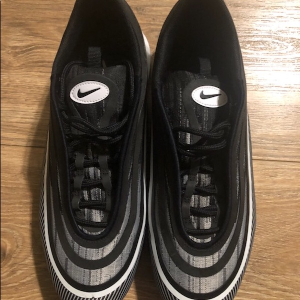 Mike Air Max 97’s